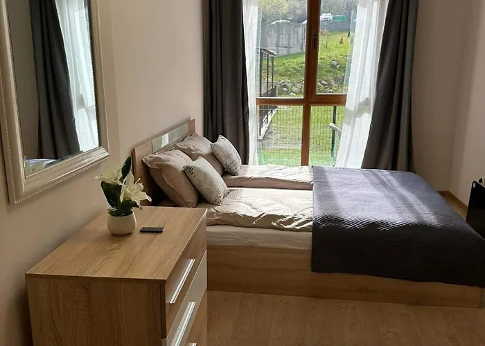 Crown 2 Апартамент *