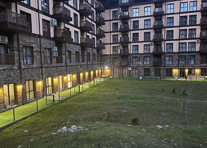 Apartament Crown 2 *